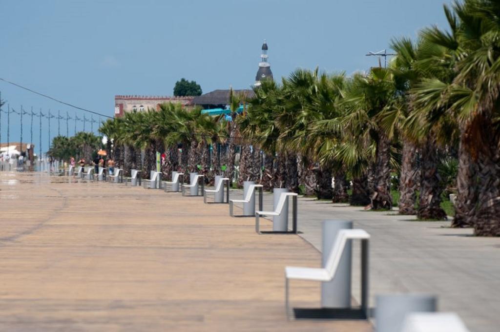 Apart Hotel Orbi Sea Towers Batumi Exteriör bild